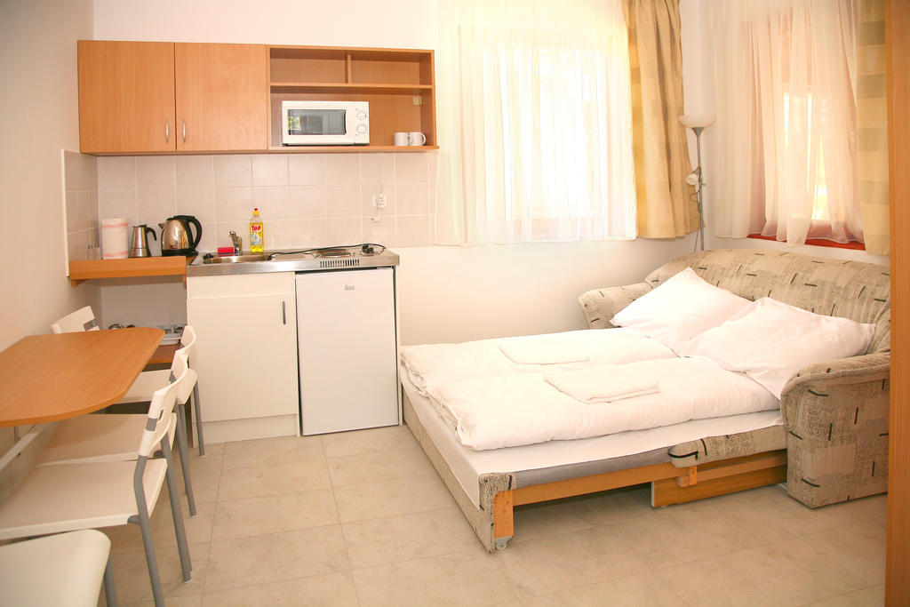 Sárkány Apartman, Sárkány Wellness és Gyógyfürdő Nyirbator Quarto foto